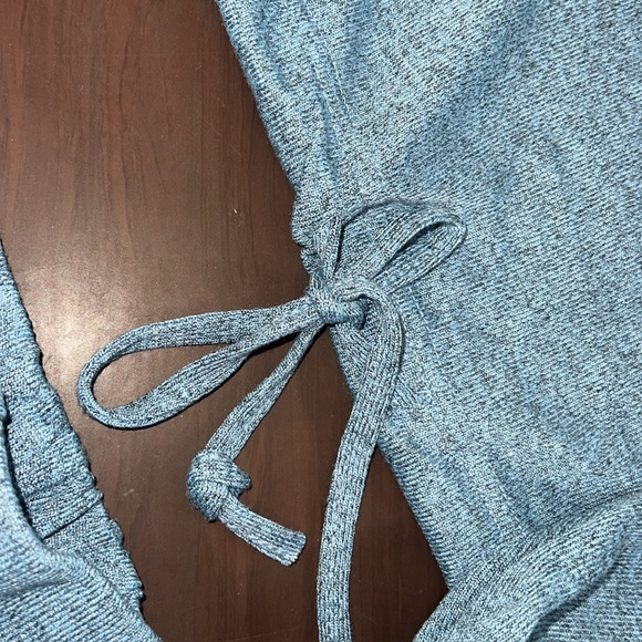 NWT Cargo Pant & Cropped Scoop Neck Sweater Boutique True Blue Set - Picture 8 of 8